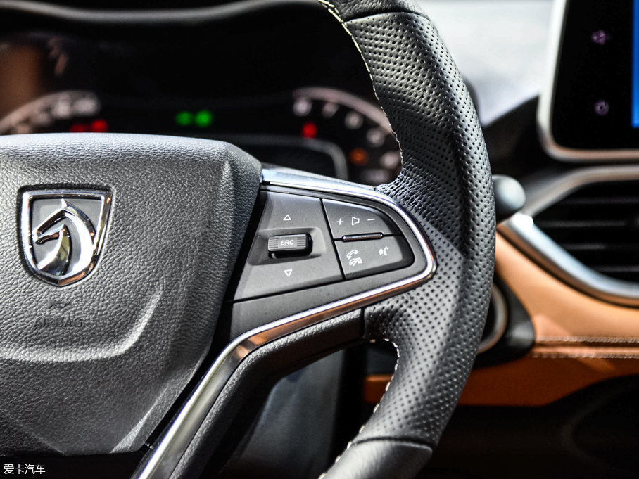 2017��E510 1.5L �քӺ��A��