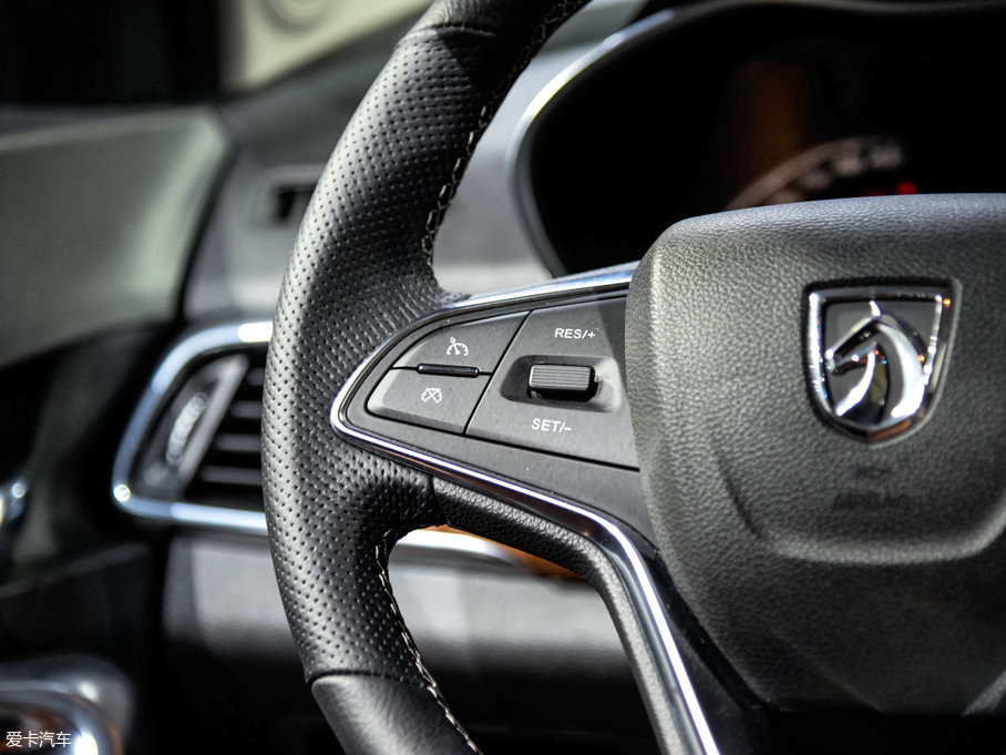 2017��E510 1.5L �քӺ��A��