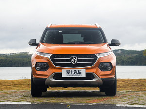 2017款1.5L 手动豪华型 正前