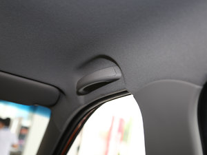 2017款1.5L 手动舒适型 空间座椅