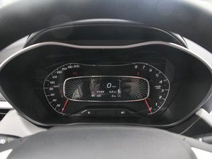 2017款1.5L 手动时尚型 中控区