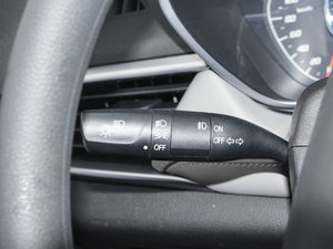 2017款1.5L 手动时尚型 中控区