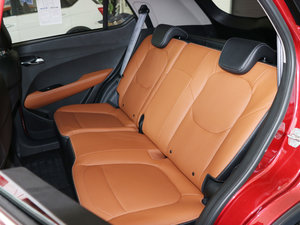 2017款1.5L 手动豪华型 后排座椅