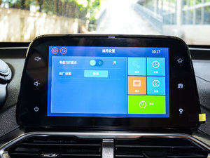 2017款1.5L 自动豪华型 中控区
