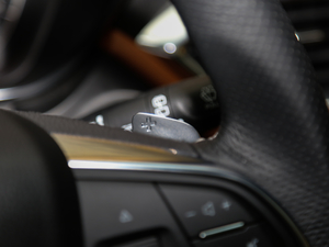 20181.5L Ԅ؄e п؅^