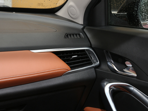 20181.5L Ԅ؄e п؅^