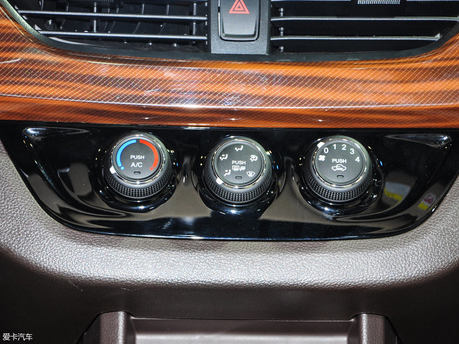 2017E310W 1.5L ք(dng)r(sh) (gu)V