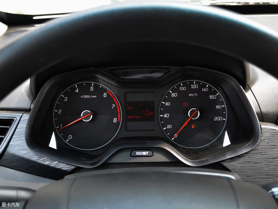 2017��E310W 1.2L �քӳ�ֵ�� ��V