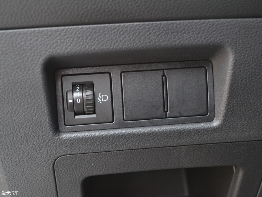 2017E310W 1.2L ք(dng)ֵ (gu)V