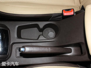 寶駿汽車2017款寶駿310W