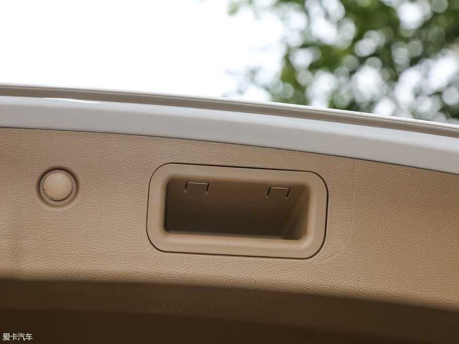 2017E730 1.8L iAMTA 7