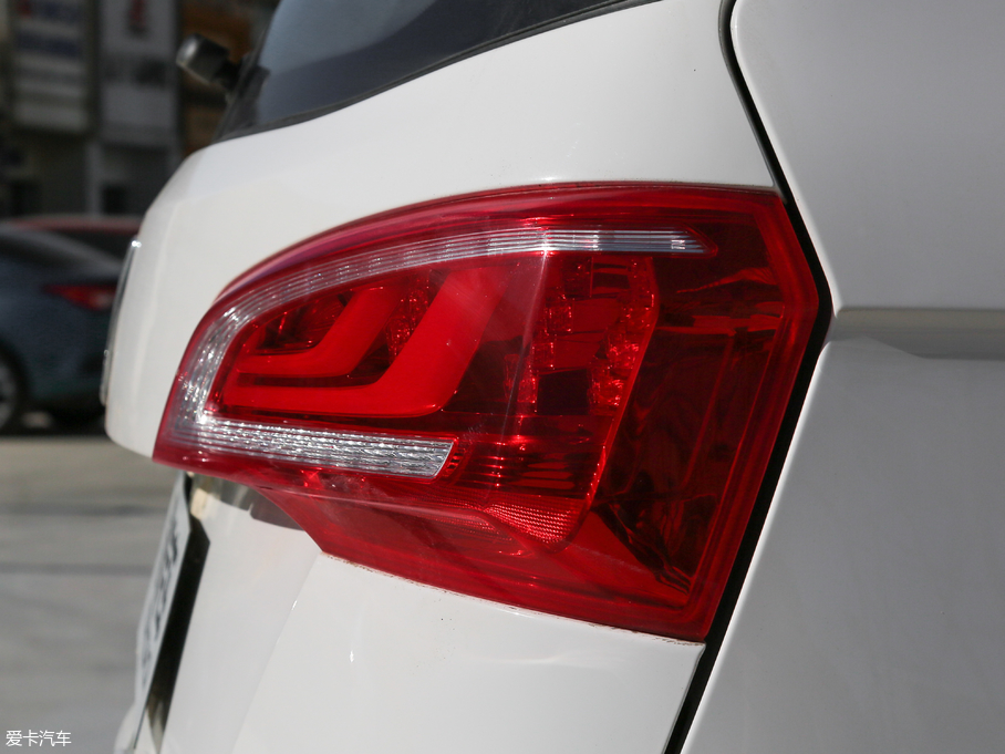 2017E730 1.5T DCTŞ 7 V