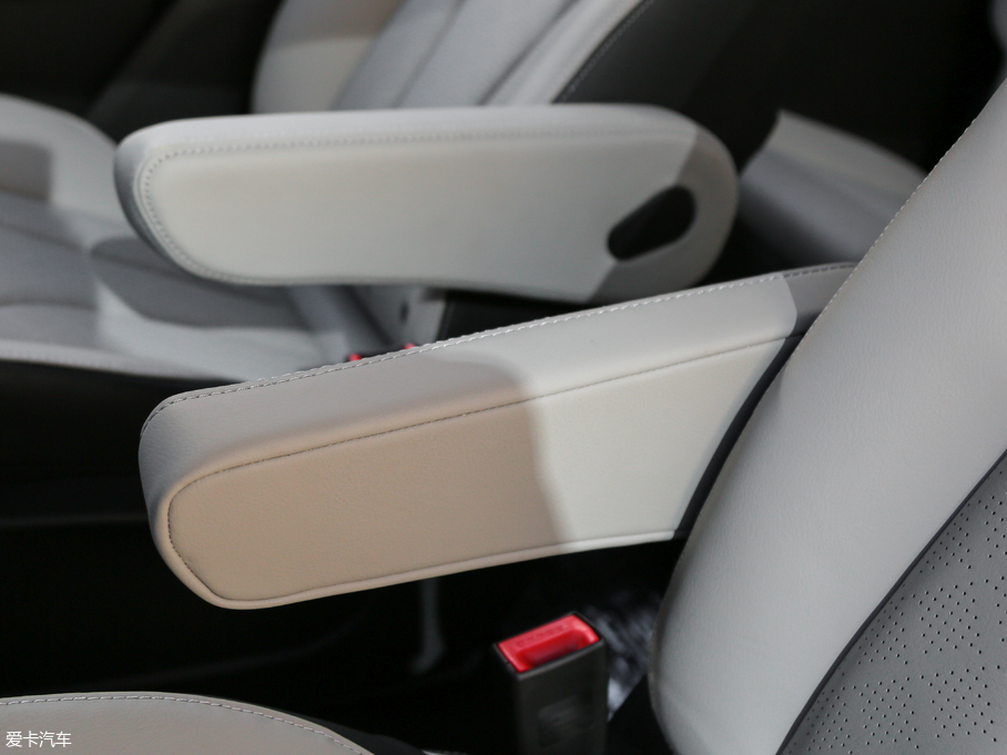 2017E730 1.5T DCTŞ 7 (gu)V