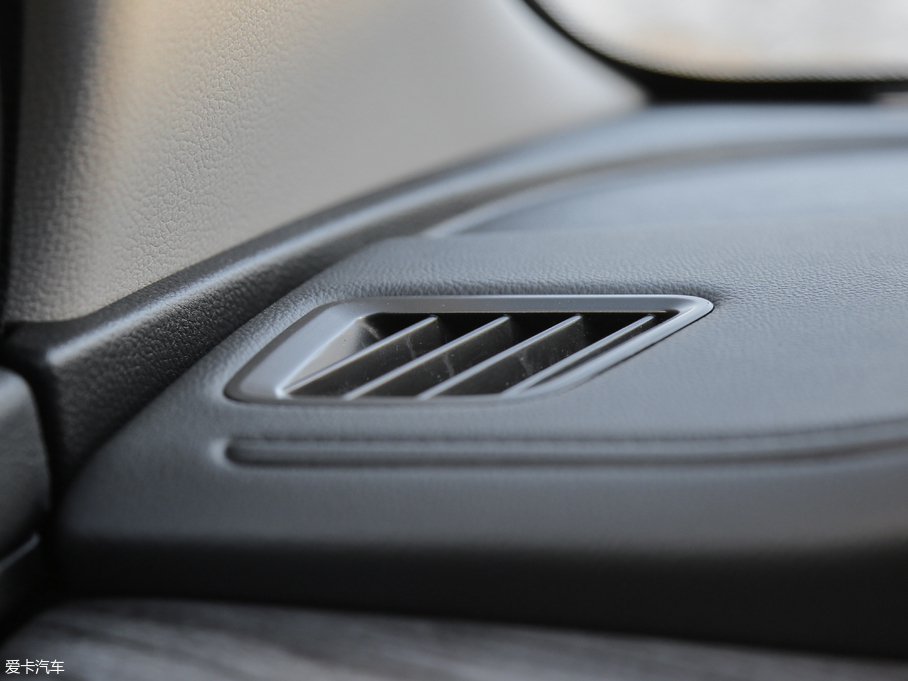 2017E730 1.5T DCTŞ 7 V