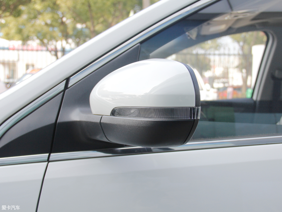 2017E730 1.5T DCTL  7 V