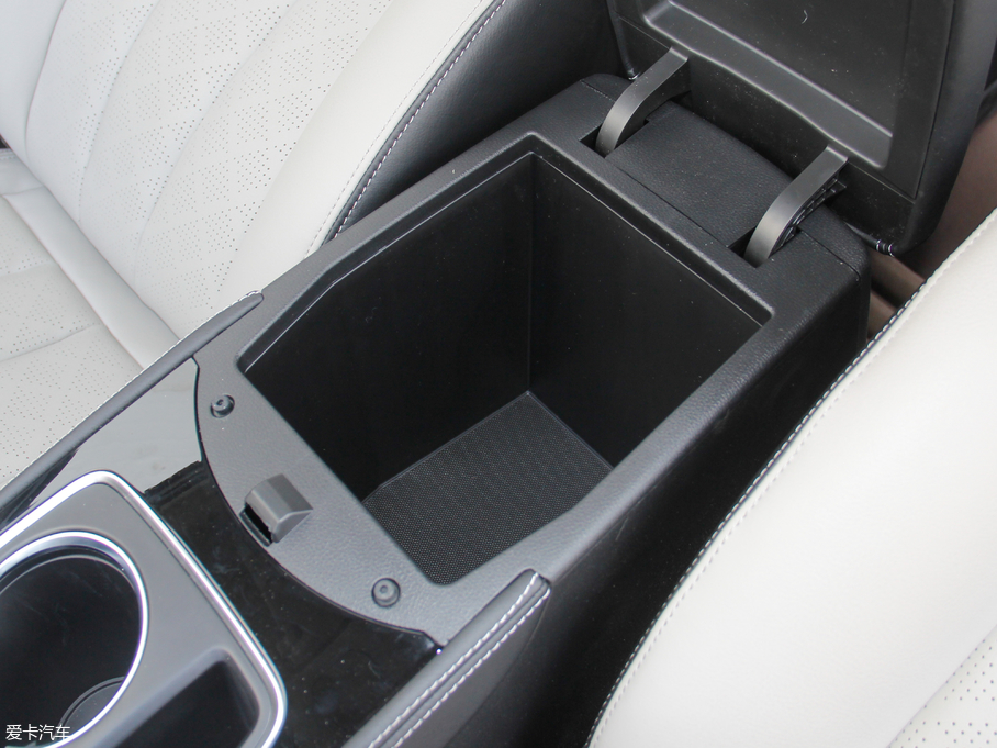 2017E730 1.5T DCTL  7 V