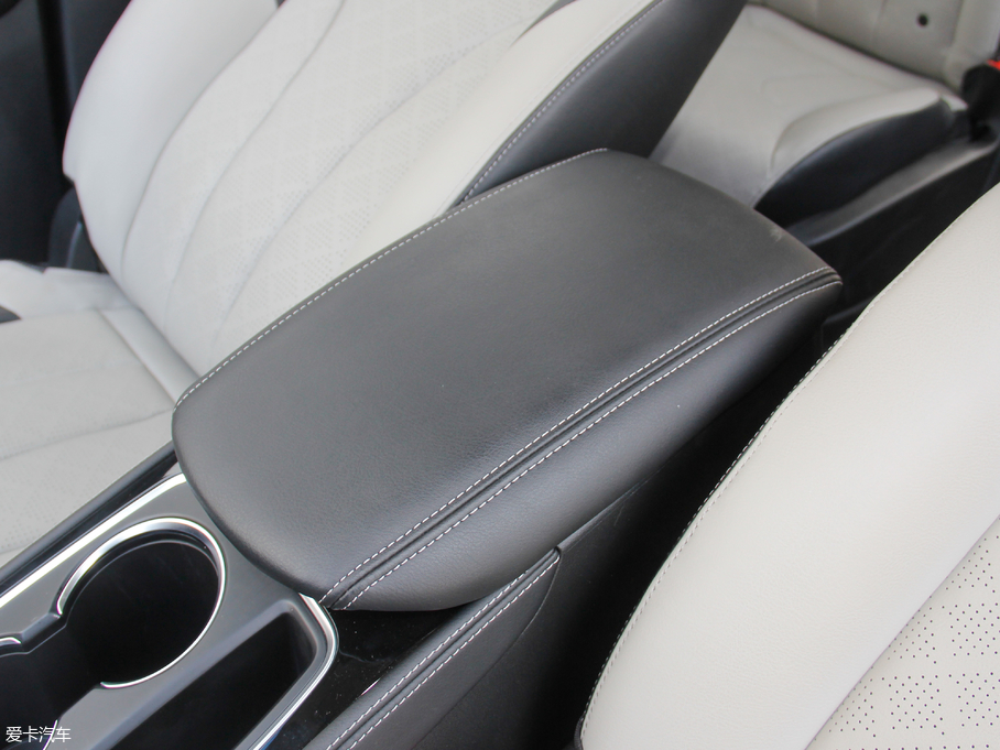 2017E730 1.5T DCTL  7 V