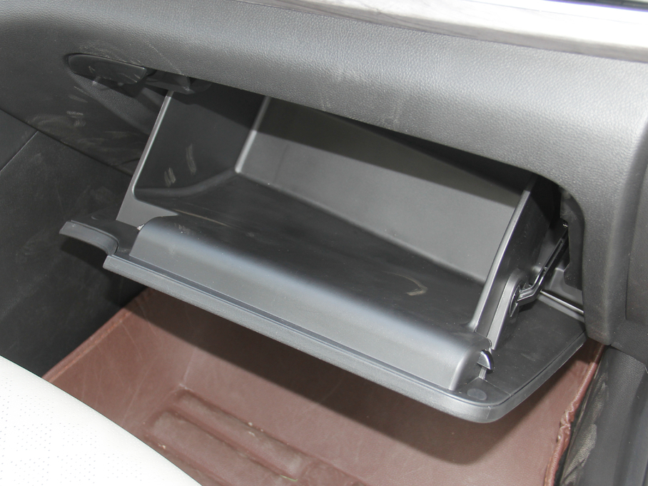 2017E730 1.5T DCTL  7 V