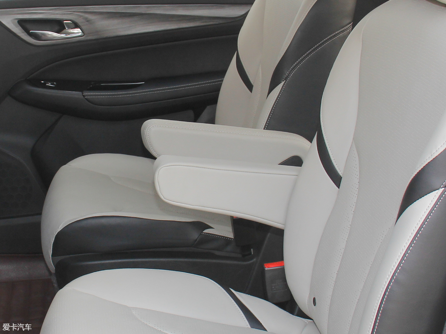 2017E730 1.5T DCTL  7 V