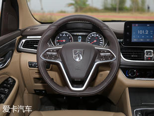 寶駿汽車2017款寶駿730