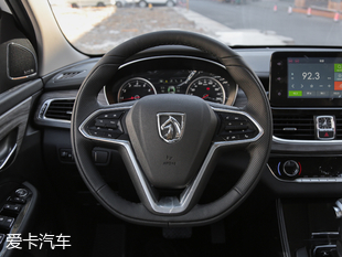 寶駿汽車2017款寶駿730