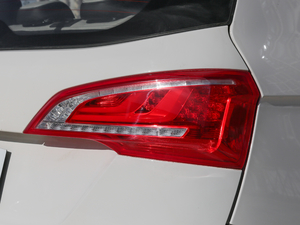 20171.5T DCTŞ 7 V ^