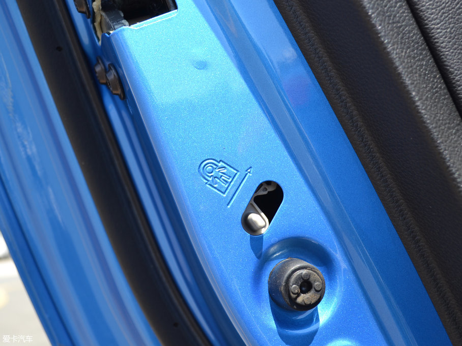 2017E310 1.5L ք(dng)r(sh)