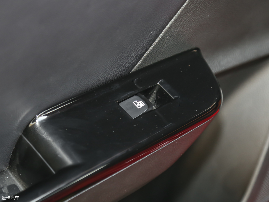 2017E310 1.5L ԄӺA