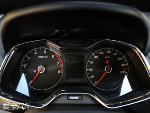 寶駿汽車2017款寶駿310