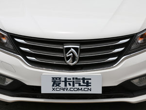 2017款1.5L 手动豪华型 中网