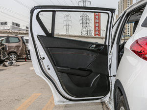 2017款1.5L 手动豪华型 左后车门