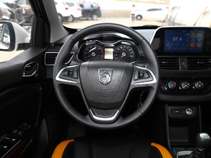 2017款1.5L 手动豪华型 方向盘