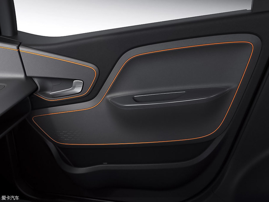 2017��EE100 ������