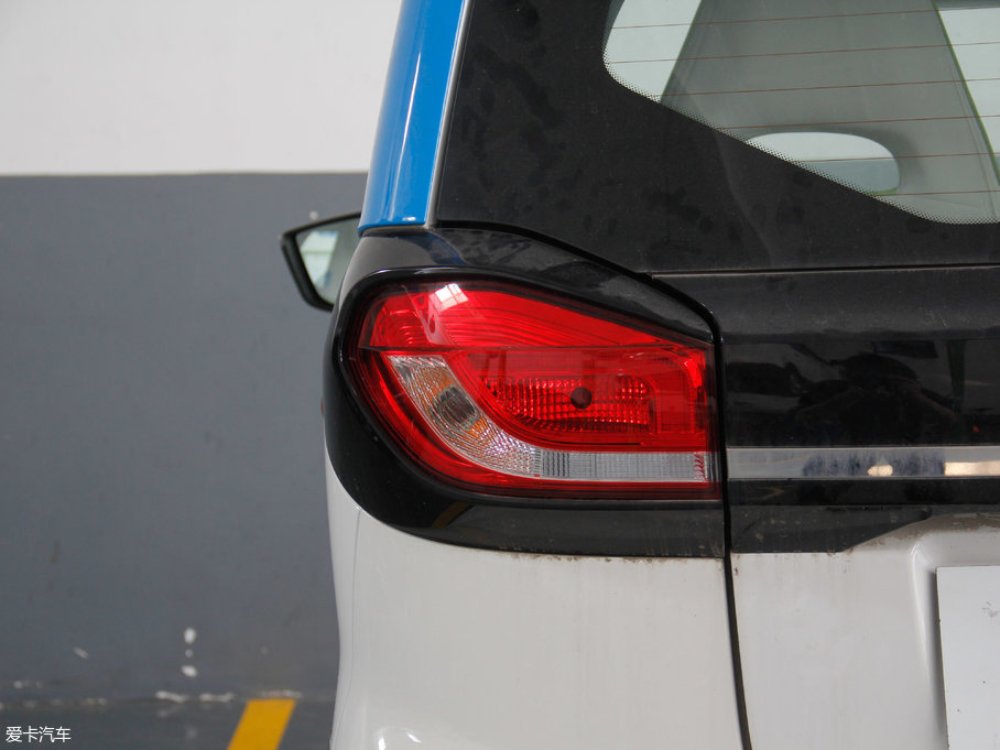 2017��EE100 ���а�