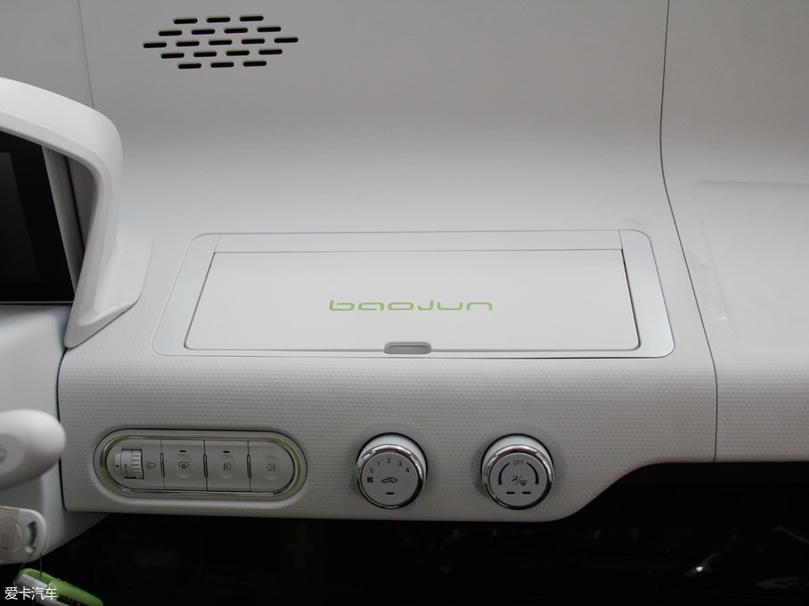 2017��EE100 ���а�