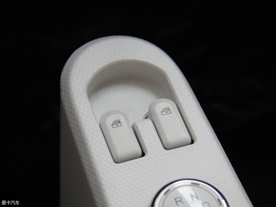 2017��EE100 ���а�