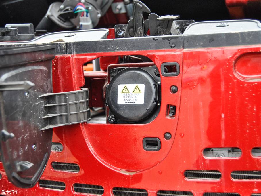 2017��EE100 ������