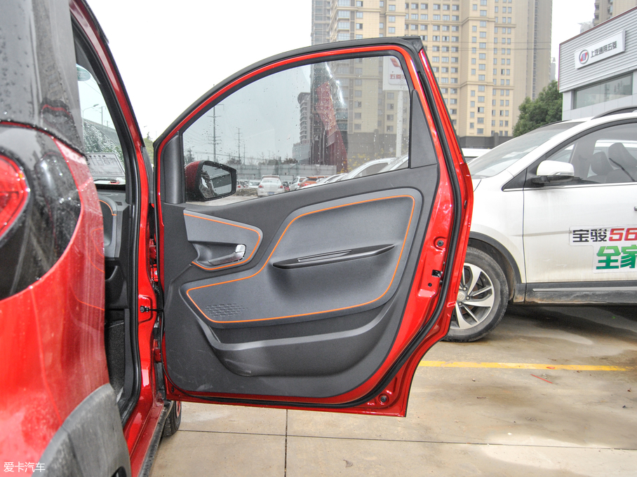 2017��EE100 ������