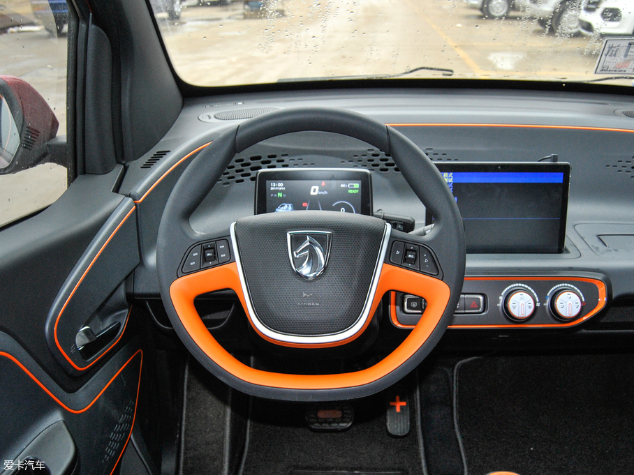 2017��EE100 ������