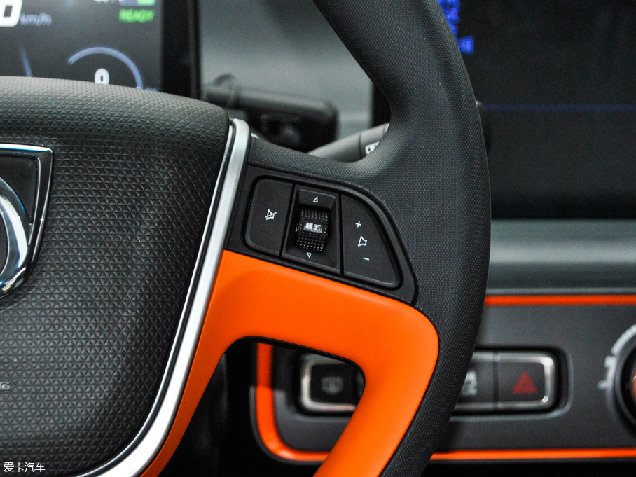 2017��EE100 ������