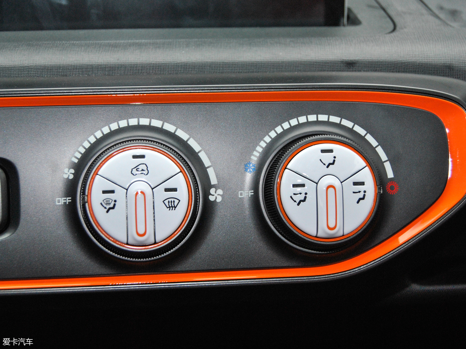 2017��EE100 ������