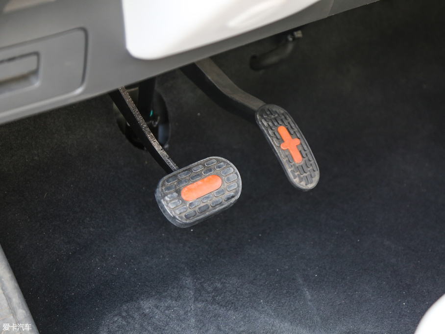 2017��EE100 ���а�