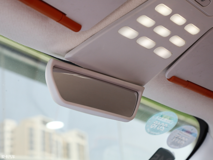 2017��EE100 ���а�