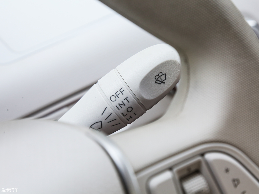 2017��EE100 ���а�