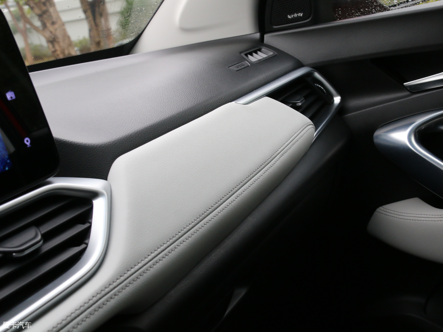 2018E530 1.5T DCTŞ V