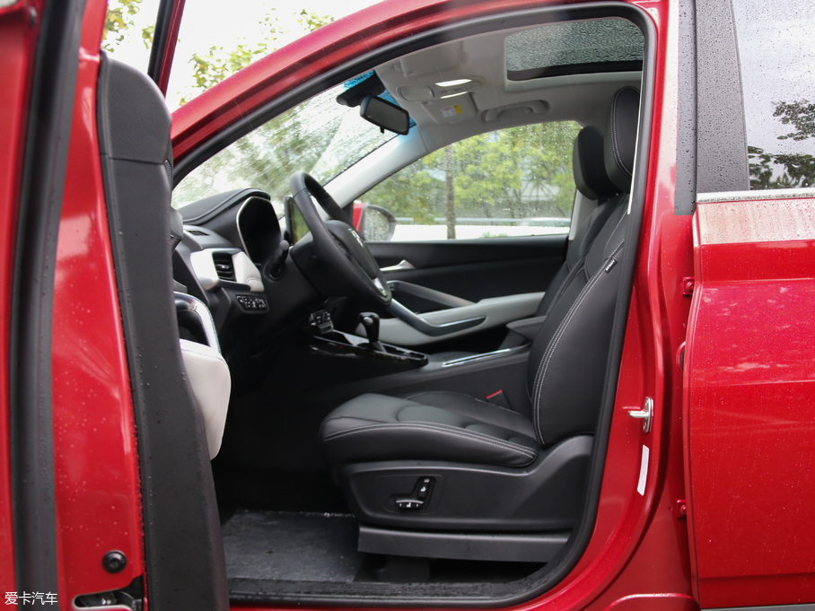 2018E530 1.5T DCTŞ V