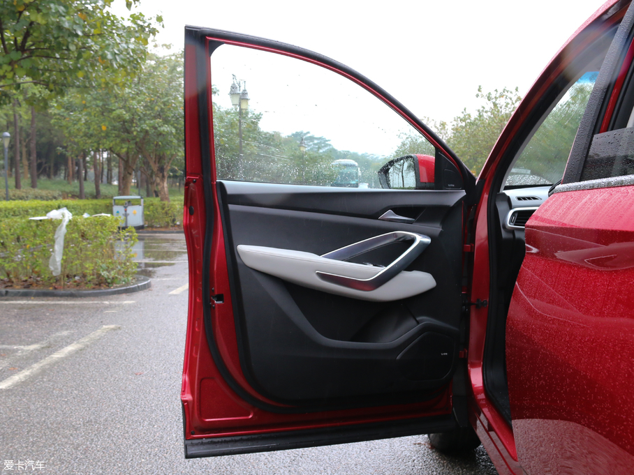 2018E530 1.5T DCTŞ V