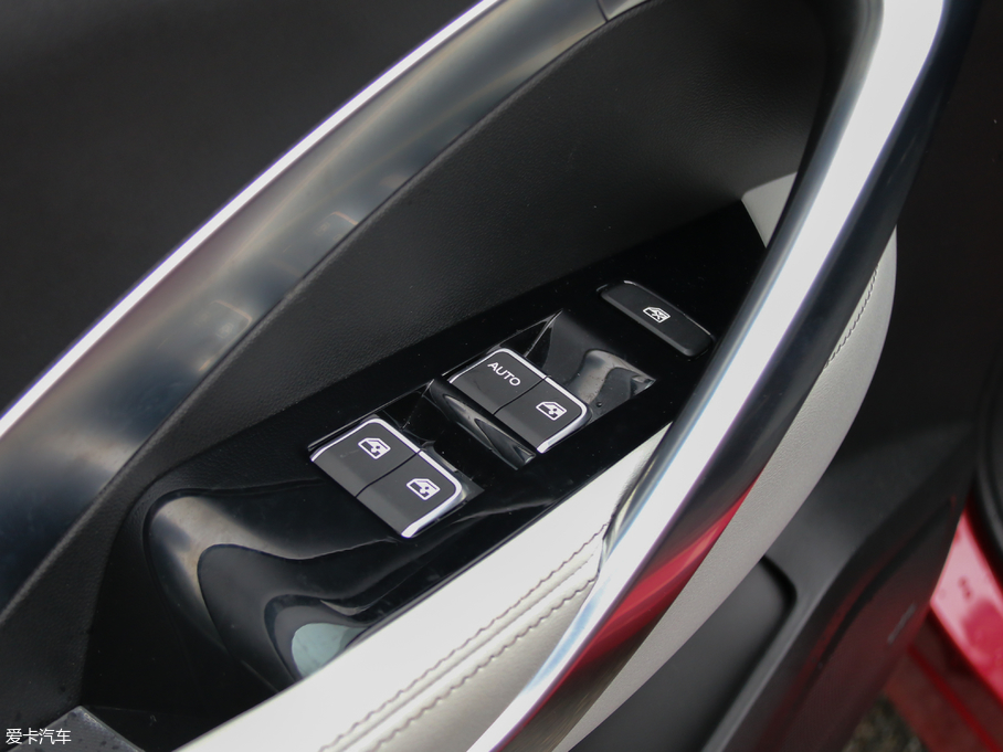 2018E530 1.5T DCTŞ V