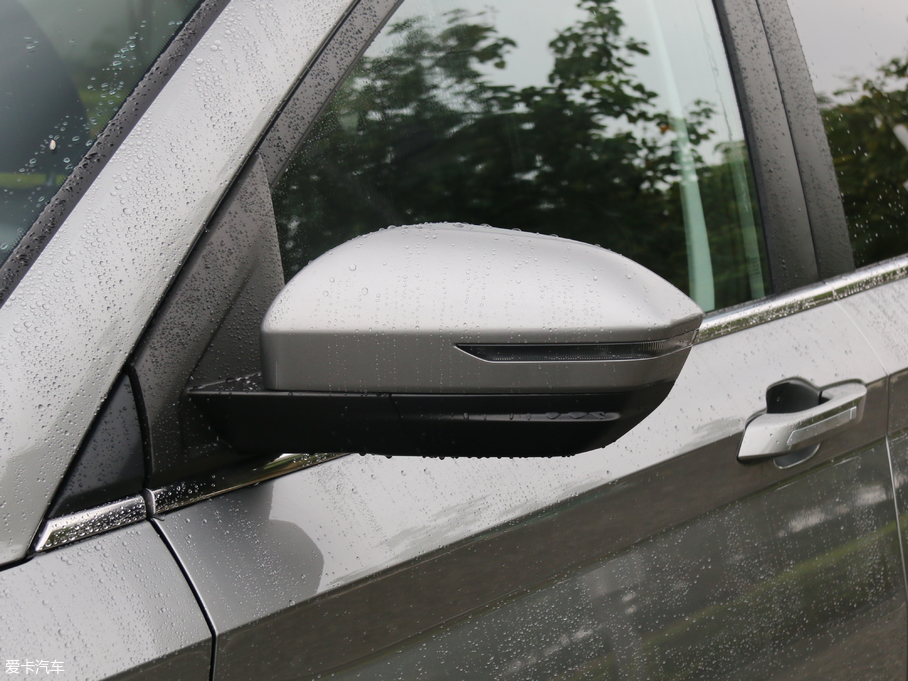 2018E530 1.5T քF V