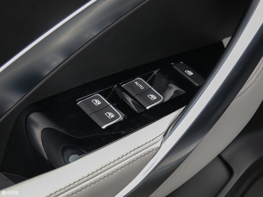 2018E530 1.5T քF V